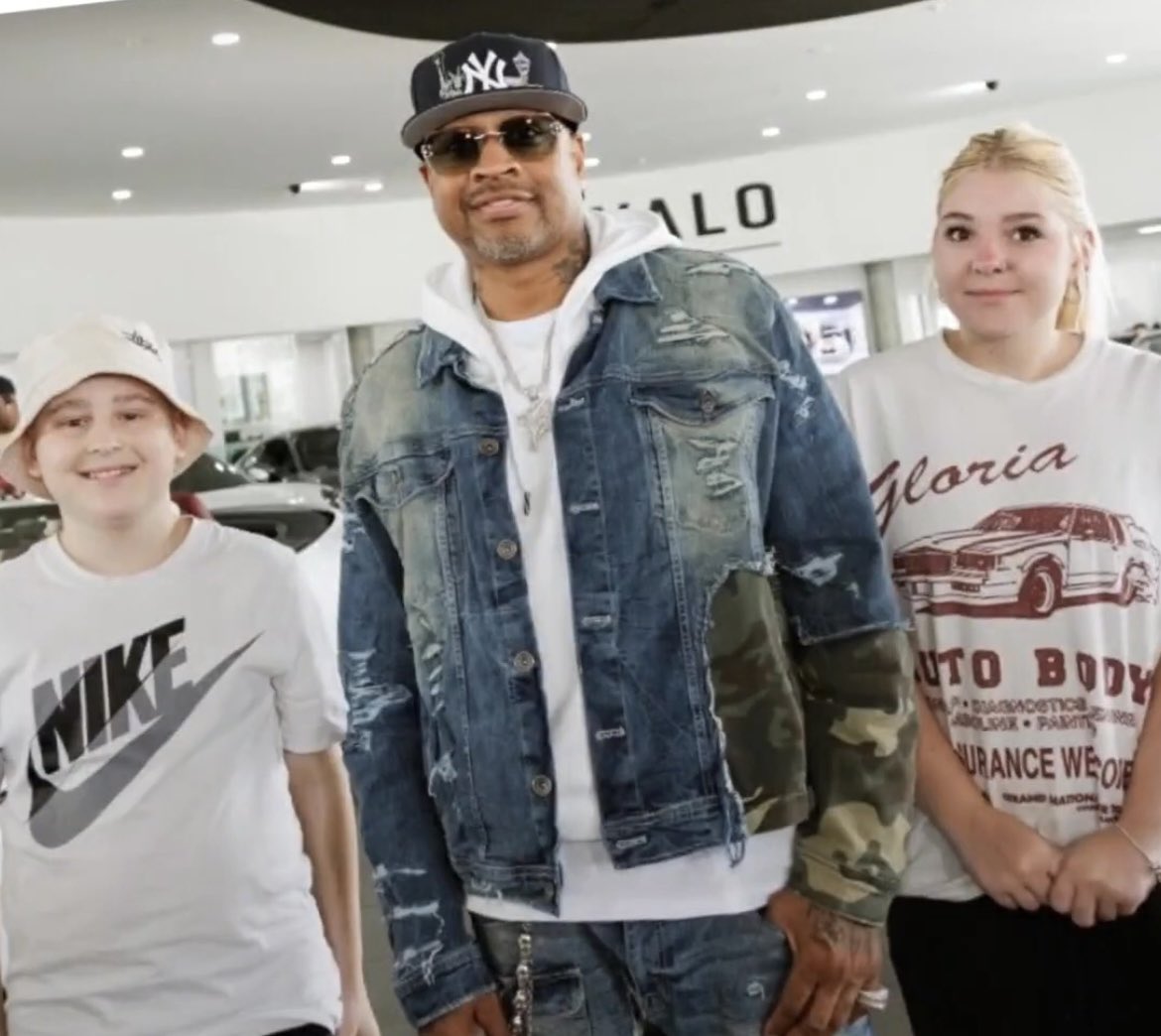 nbabzyy's tweet photo. WATCH: ALLEN IVERSON INCIDENT. 
An Australian news bulletin has aired footage from a Melbourne meet-and-greet involving Allen Iverson, after one of the children involved spoke out about the experience. (10plus) https://t.co/sRFPnmueyN