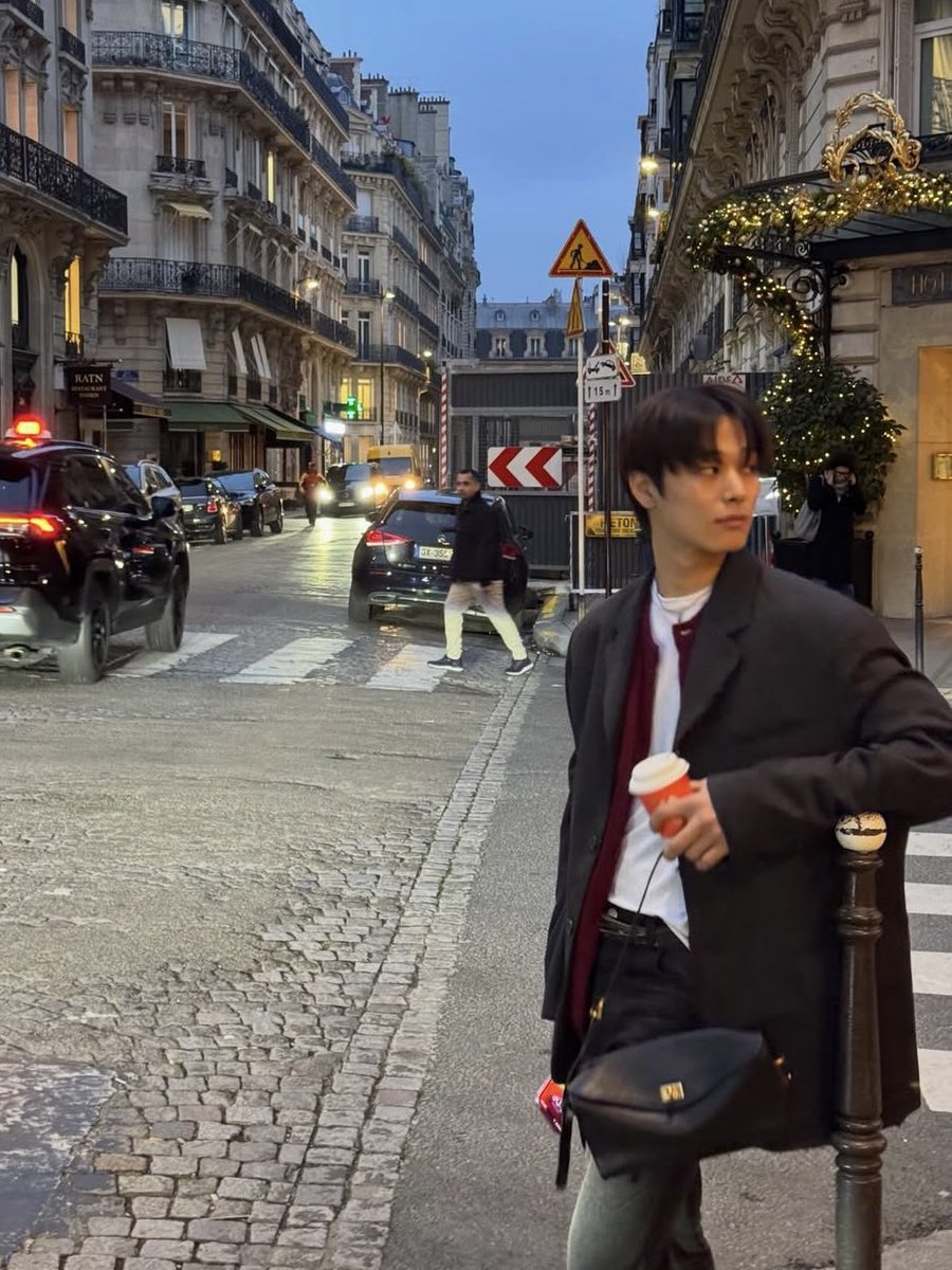 jyuchive's tweet photo. juyeon’s vibe https://t.co/hoJcsMFqOD