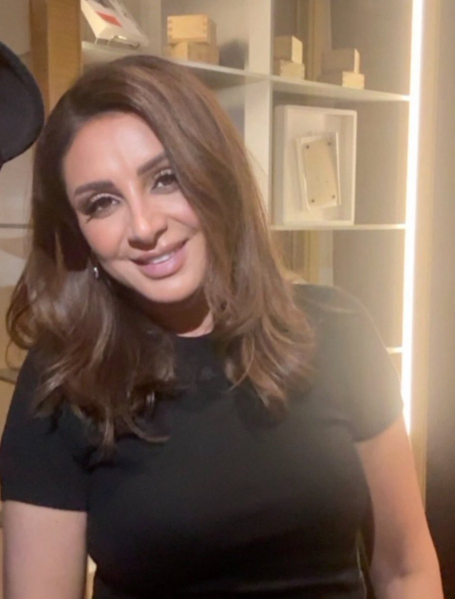 angham7dn's tweet photo. الطلّة اللي ترد الروح 🤍🤍🤍 https://t.co/KXui9KqKnP
