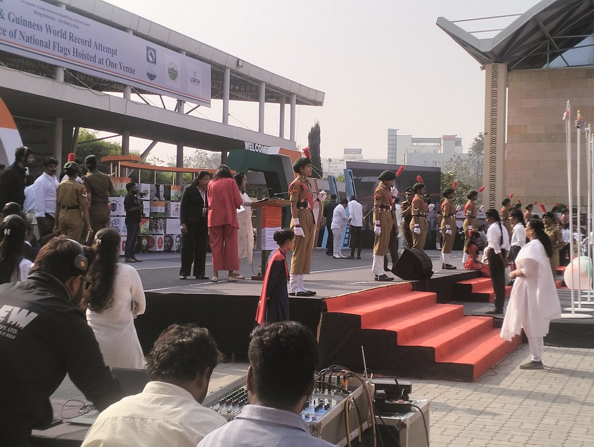 MethukusemaGoud's tweet image. Happy Republic Day 🇮🇳🇮🇳🇮🇳
🎉 🎉 💐 💐 

2026 NCC Cadets Hosting Indian Flags 🇮🇳🇮🇳🇮🇳 😍 🙏🙏

@ibrofficial__ @Vijayendra_p
 #MyIndia #MyPride 
#IndianBookOfRecords 
#HappyRepublicDay2026 
#2026NCCWomenCadets 
#RepublicDayCelebration