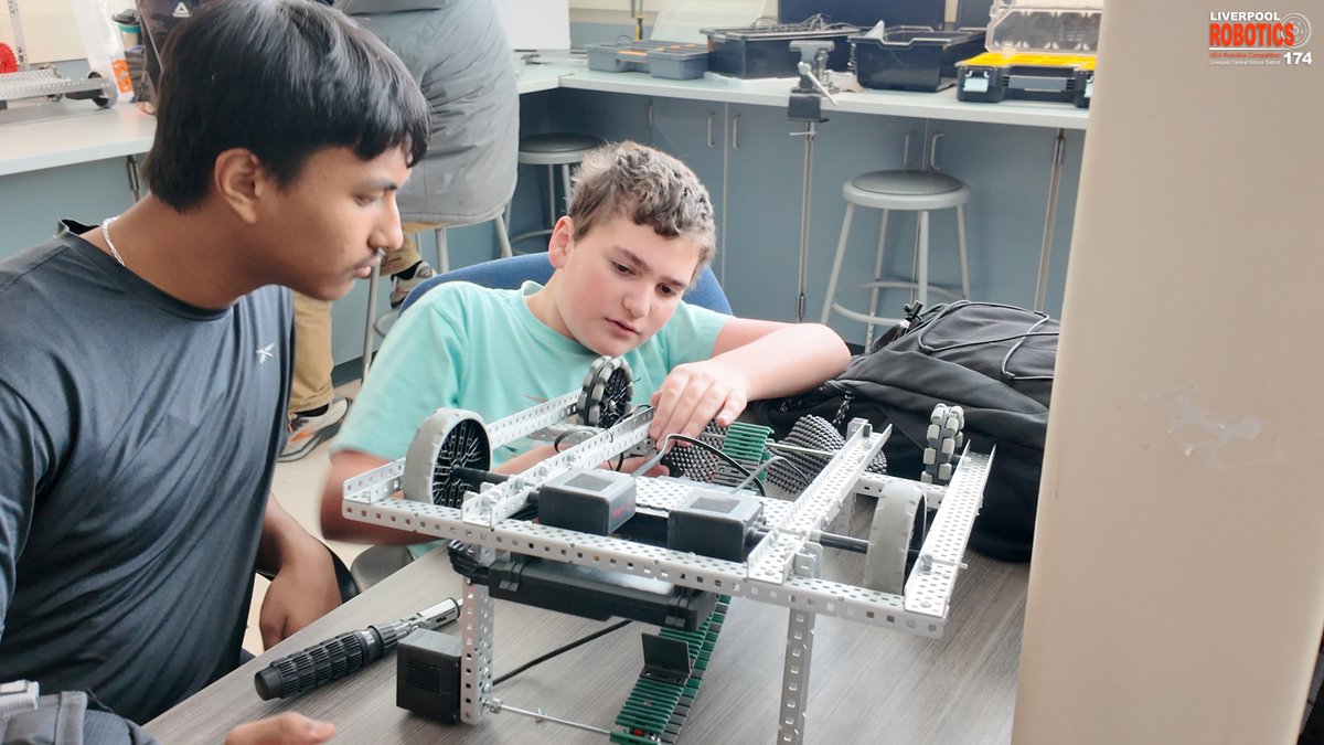 Liverpool HS Robotics Club tweet media