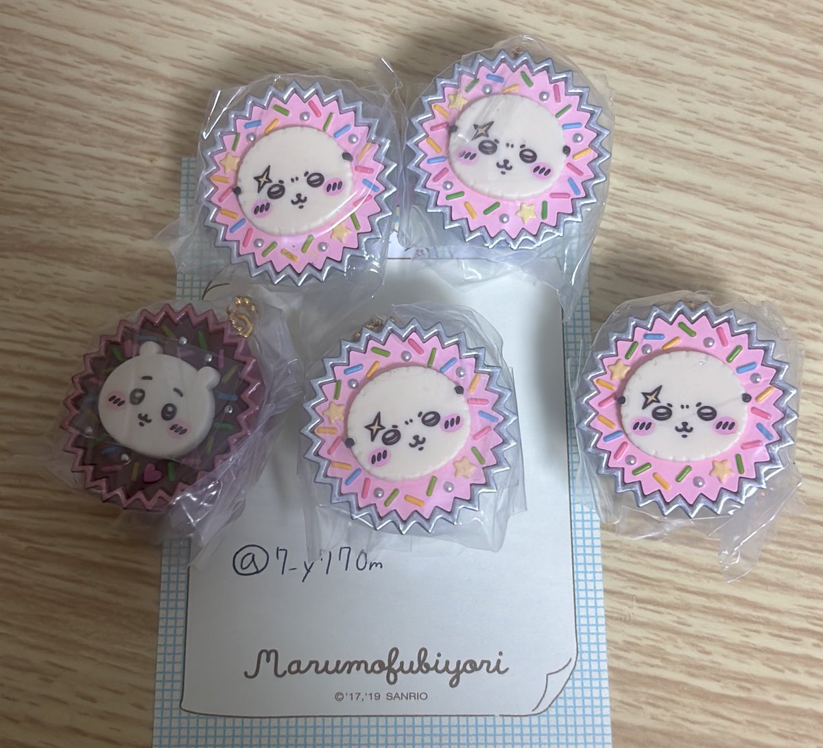 7_y770m's tweet photo. ちいかわ 手作りおやつチャーム 平成女児チョコ

【譲】ちいかわ ラッコ×4
【求】モモンガ

郵送📮でのお取引。本垢提示可。比率違い可 https://t.co/WcN2Kkpohw