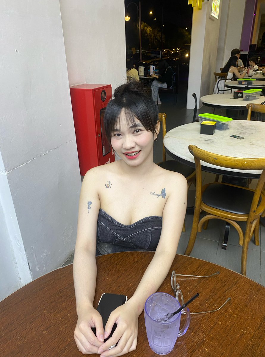 ออ ออ ยอ tweet media
