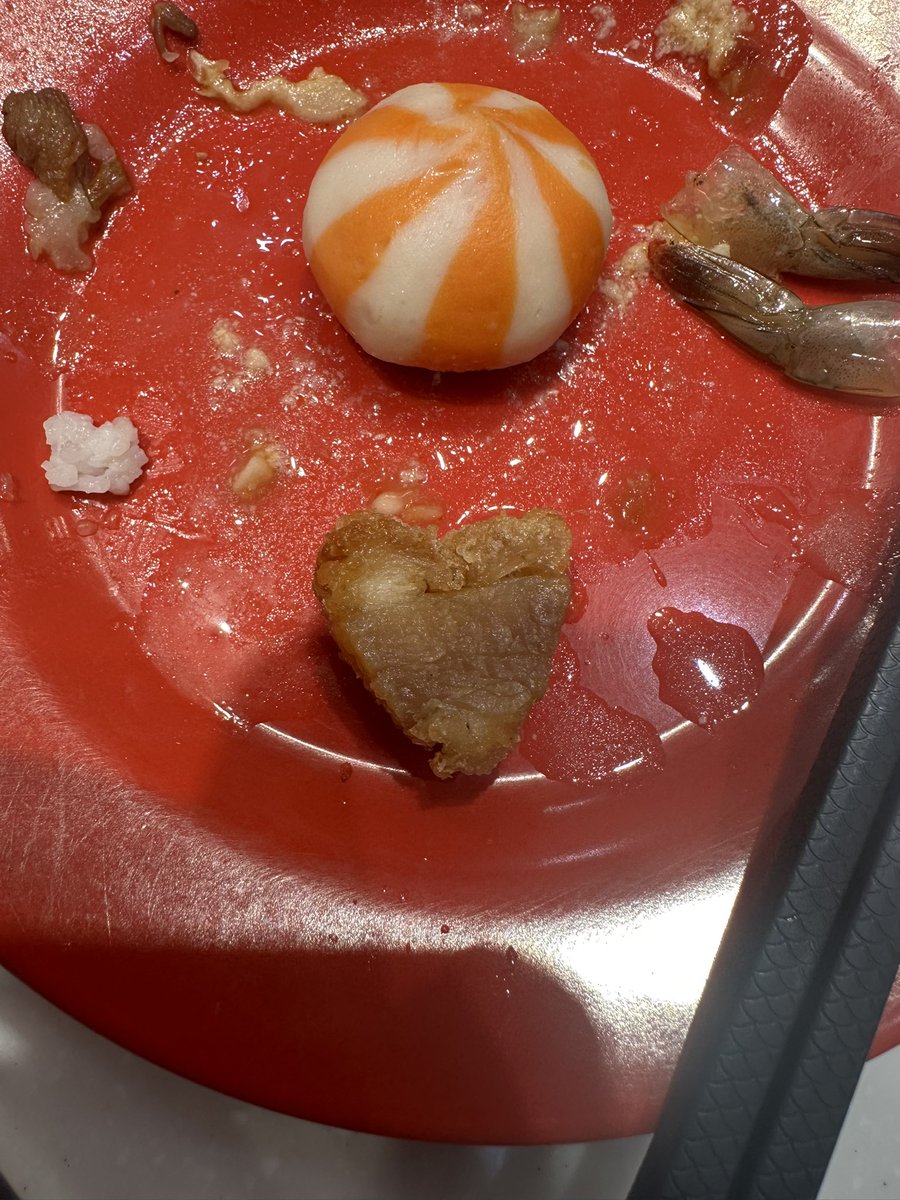 ชอบกินหมูกรอบกันมั้ยคับ อิอิ