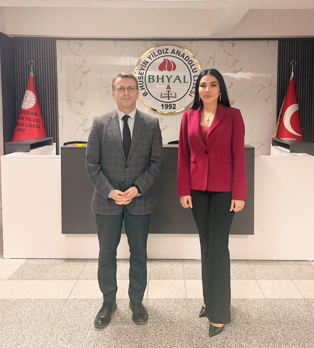 İl Milli Eğitim Müdür Yardımcımız Sayın Dr. Ömer Avcı’yı Yenilikçi Sınıflar Projesi kapsamında okulumuzda ağırlamaktan onur duyduk. Kıymetli Müdürümüze teşekkür ederim. <a href="/istanbulilmem/">İstanbul İl Millî Eğitim Müdürlüğü</a>