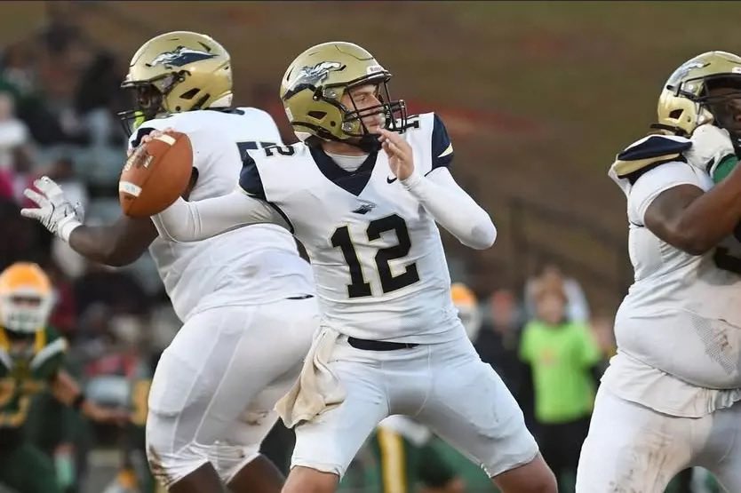 Evan Hodges tweet media