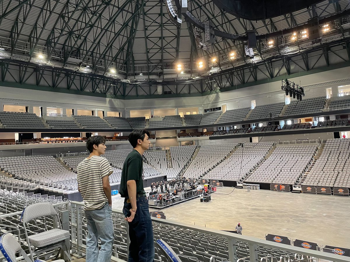 kitcatuz's tweet image. do you remember when...