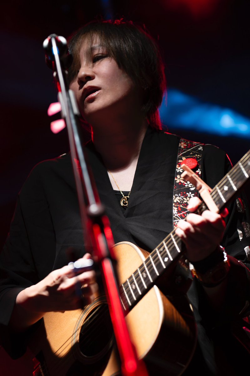 edcel5927's tweet photo. 1/27は吉祥寺SHUFFLEさんでした！
ありがとうございました！
アンコールもいただき、めっちゃ楽しかった！
そして、今回はステキな写真を撮って頂いたので、載せます！！！

⭐️ゲストアーティスト⭐️
Ba.小林健二郎
Per.キラキラみさこ

Photo by AtoC https://t.co/8K0KvNSjtF