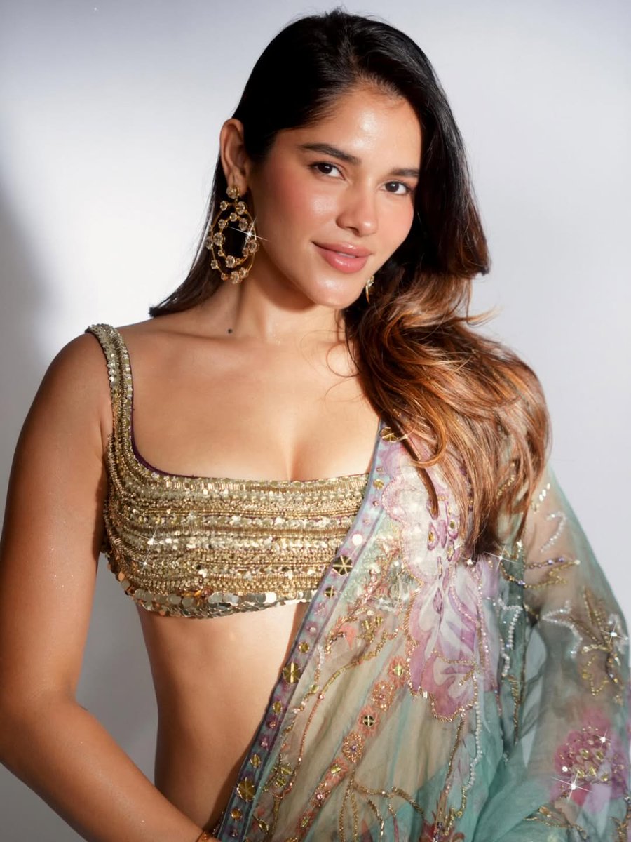 actresswoods's tweet image. Meghna Kaur ✨️💚

#Meghna #MeghnaKaur