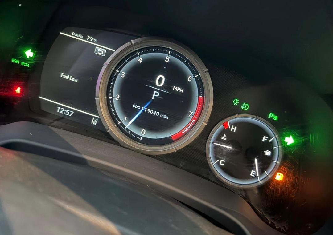 INIAUTOS's tweet photo. Hot
Deal Super Clean
Available for Swap
Giveaway Deal
Foreign used
Make; LEXUS
Model; RX350 F-sport
Year; 2017
Price; #56m
Reverse camera
Panoramic roof
Power boot
Park sensor
Accident Free
100 https://t.co/As0ubjkgFw