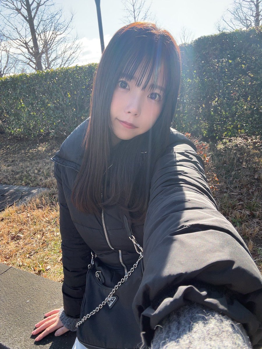 めずらしくストレートで過ごしたよー。🫣 いつか、いつか、来店でも。🫣