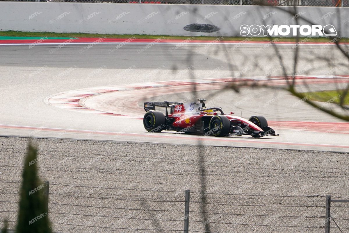 FerrariDailyPL's tweet image. Lewis Hamilton przejechał dziś 87 okrążeń.

Brytyjczyk nie napotkał na swojej drodze żadnych problemów technicznych.

🗞️ [@SoyMotor]
#F1PL #F1Testing #ElevenF1