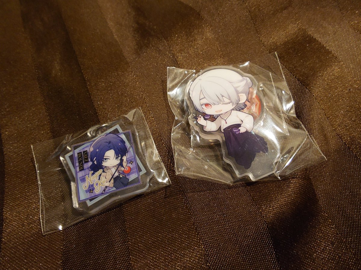 yu_zu_kit's tweet photo. 【交換】にじさんじ ラウンドワン VΔLZ コラボ ミニアクリルスタンド アクスタ カプセルトイ

譲∶1枚目
求∶2枚目の💕

同種交換のみ。ミニアクリルスタンドはどちらでも可です。出先のためID提示は31日になります。ID提示後の郵送希望です。検索からでもお気軽にお声掛けください。 https://t.co/uRc2R9NHvi