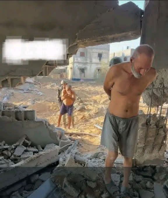 صور تنشر لأول مرة لتعرية مواطنين #غوزيين كبار في السن واستخدامهم كدروع بشرية لايعرف مصيرهم 💔