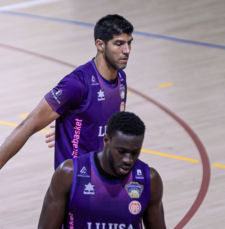 GuDiario's tweet image. Lujisa recibe al líder, Tres Cantos, y Recucym BAZU se enfrenta a Felipe Antón
guadalajaradiario.es/deportes/68431…
Foto: GUBasket/@DXTenGuada.