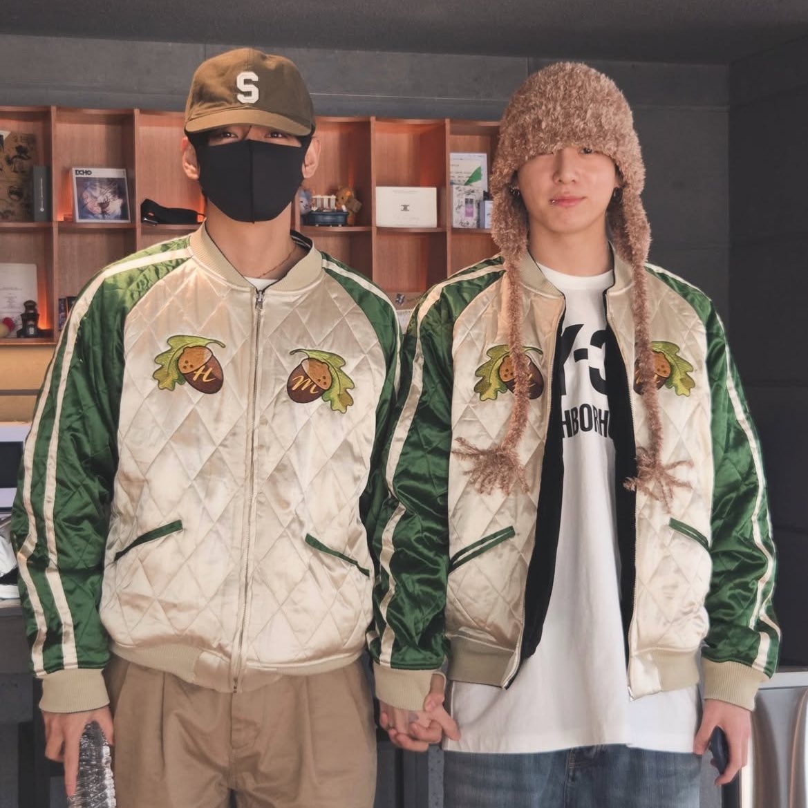 thvjk_4ever's tweet photo. OHMYGOD TAEKOOK WTF https://t.co/LvKqMWsDEj