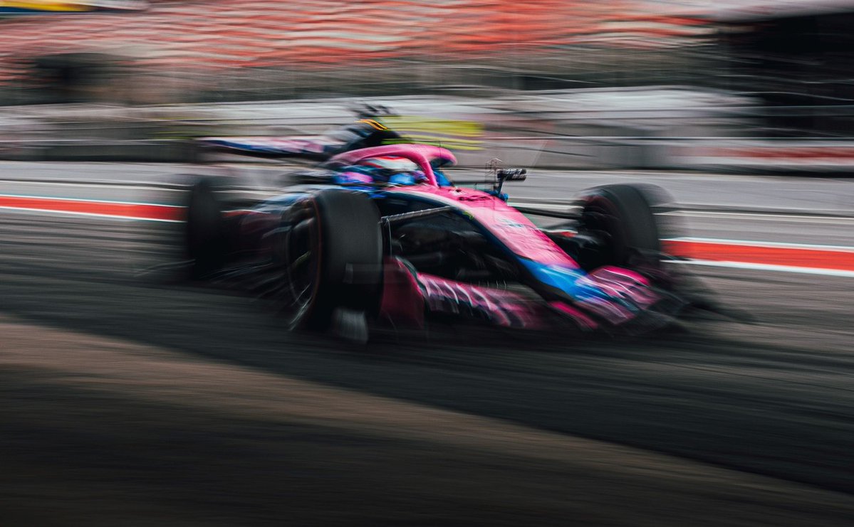 Así finalizó la mañana del D4 de test...
1.  Antonelli/ 1m17s081 (90 vueltas)
2. Piastri/ 1:18.419 (48 v) 
3. Hamilton/ 1:18.654 (87 v) 
4. Lawson/ 1:18.840  (64 v) 
5. Pérez/ 1:21.349 (38 v)
Luego de las 125 vueltas de ayer con ambos pilotos, sin mayores problemas, Alpine hoy no