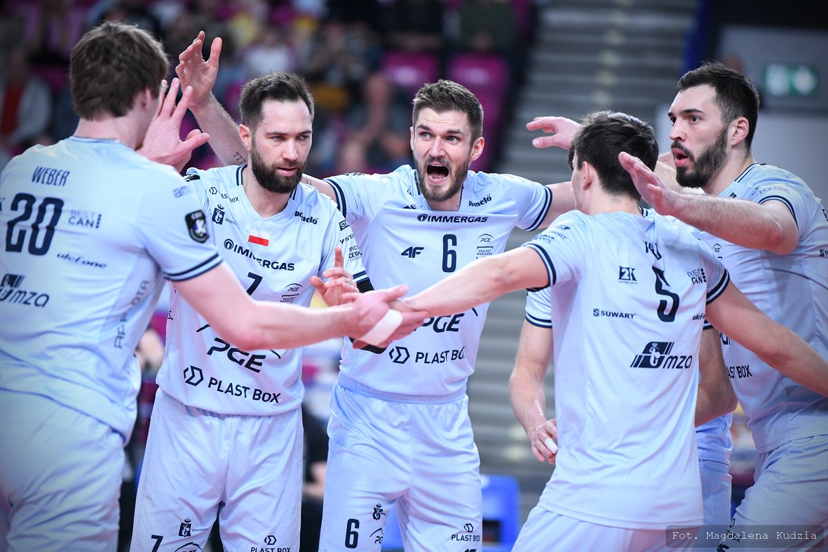 Matleenka's tweet photo. 📷Liga Mistrzów: PGE Projekt Warszawa - Montpellier HSC VB ➡️

https://t.co/QTANyrEPOA https://t.co/zRacEdkunS