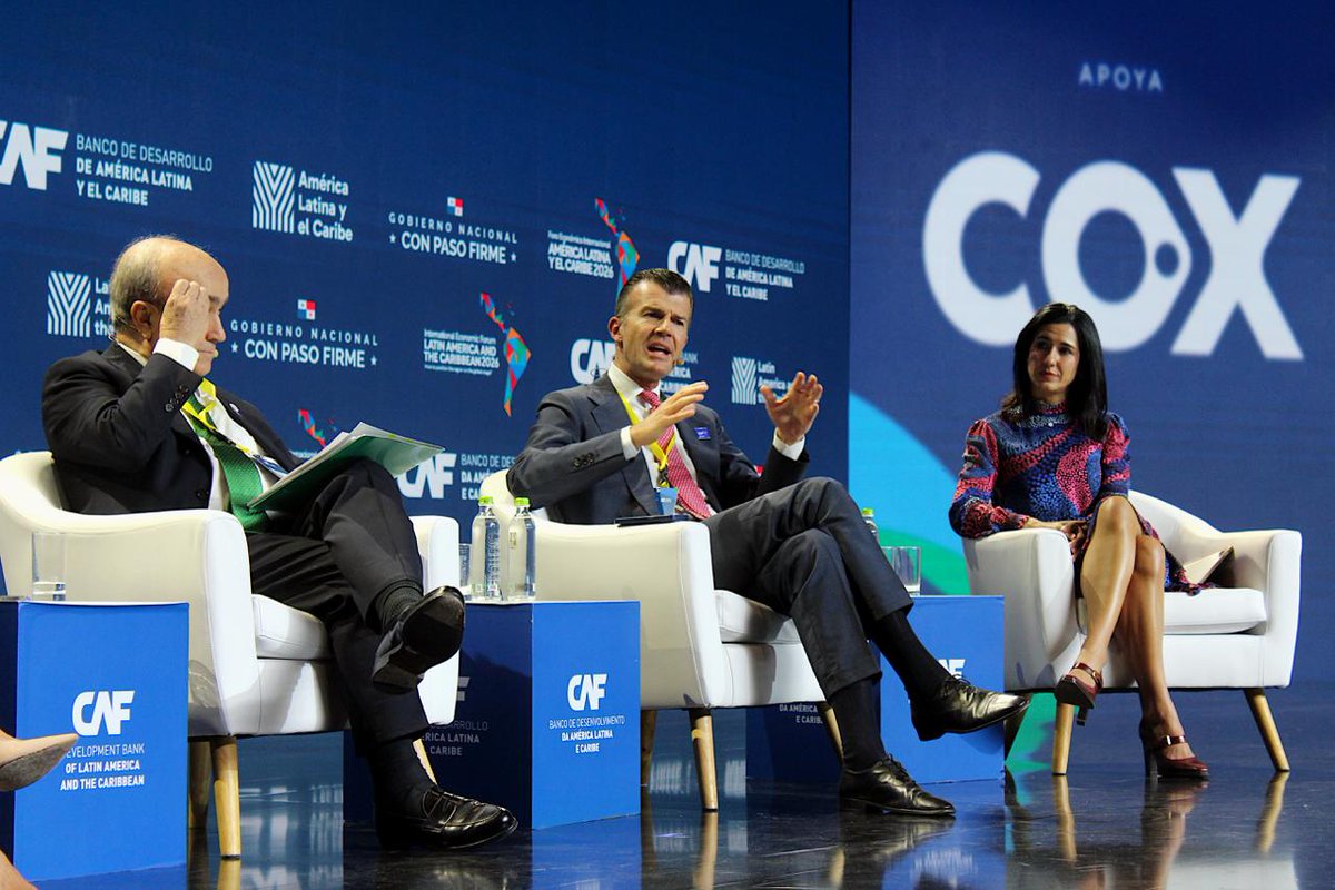 ItalyMFA's tweet photo. 🇮🇹 Il Sottosegretario agli Affari Esteri @GiorgioSilli ha partecipato a Panama al II Foro Economico Internazionale dell’America Latina e dei Caraibi @AgendaCAF, occasione di alto livello per ribadire il sostegno dell’Italia allo sviluppo sostenibile, alla crescita inclusiva e al rafforzamento della cooperazione con la regione. 🌍🤝 @ItalyinPanama 

Leggi il comunicato 👉https://t.co/vuCKPSjmIB