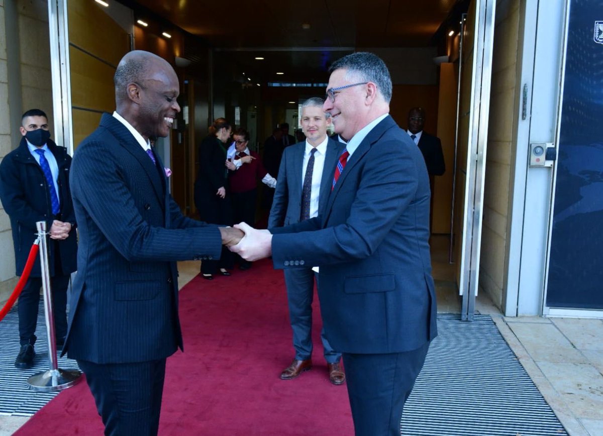 Gideon Sa'ar | גדעון סער tweet media