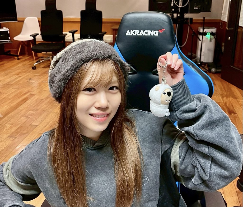 櫻坂46 (@sakurazaka46) / Posts and Replies / X