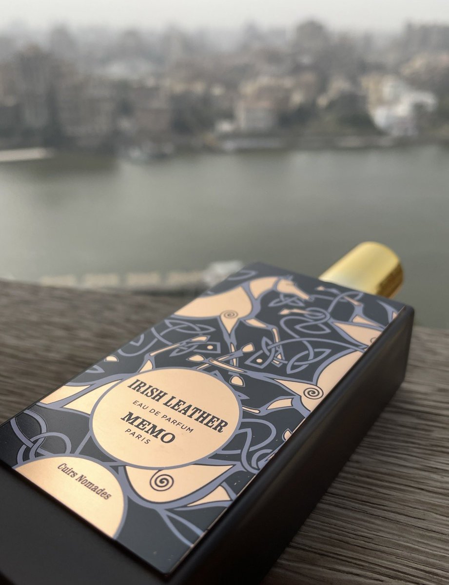 #رابطة_عشاق_العطور

من العطور إللي تحتـرم ذوقـك قبـل ما تُبهـر غيـرك
ثبات وفوحان راقي بدون مبالغة ♥️✨