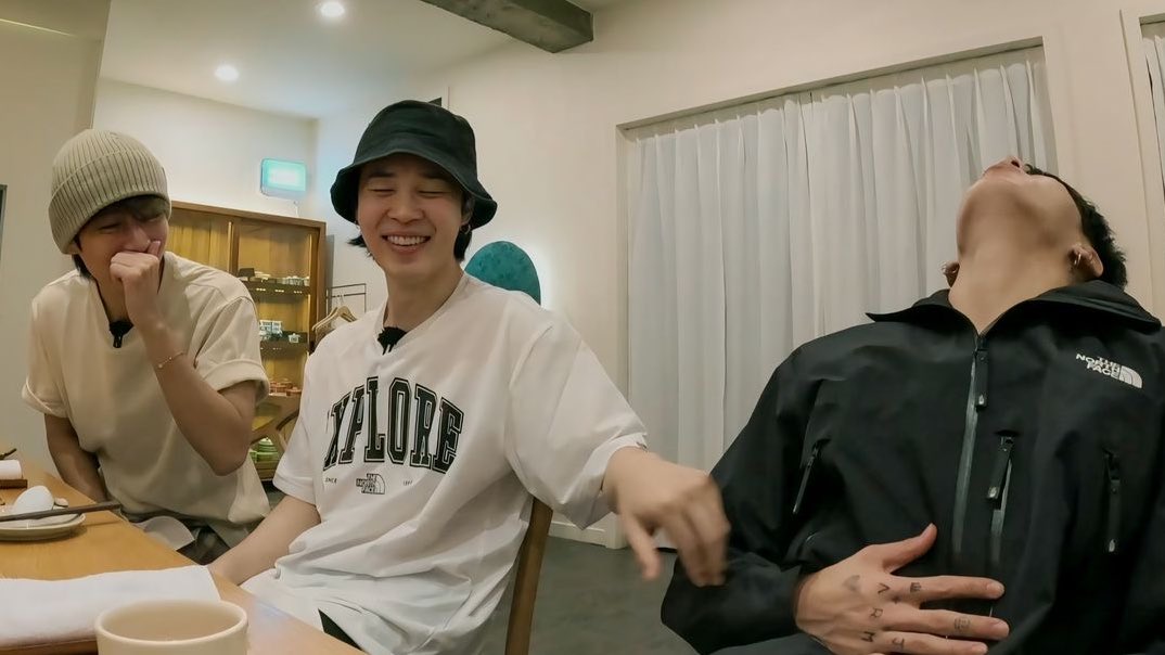 pipervkoo's tweet image. them &amp;gt;&amp;gt;