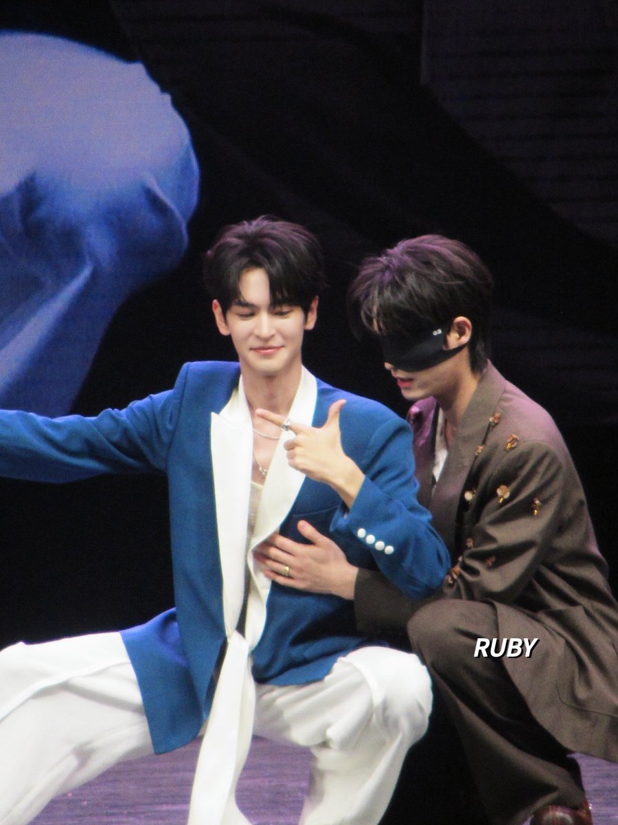 ShenKeRuby's tweet image. 上下其手

#紫陌红尘 #紫陌紅塵 
#張哲旭 #弭金 #旭日流金 
#killtolove #xujin #boyslove #BL