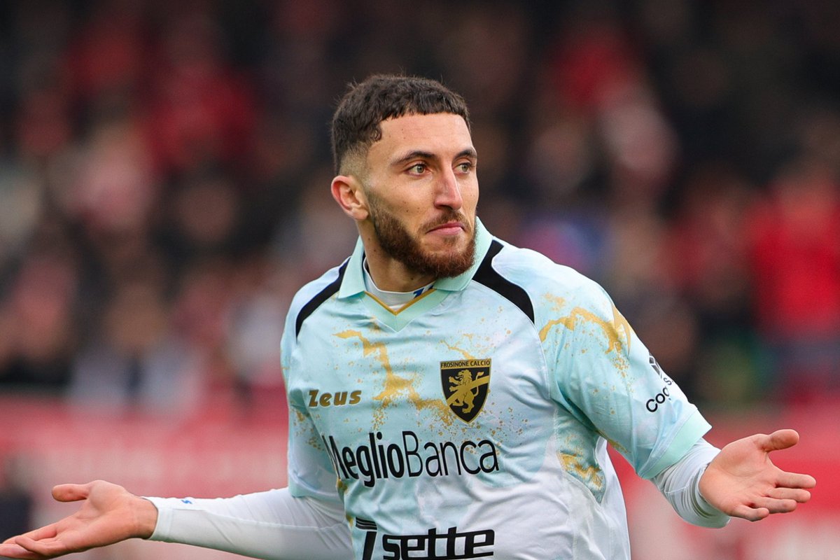 Celtic open talks with Italian side Frosinone over a deal for Fares Ghedjemis.

The Parkhead side are also working on an agreement for Hungarian international Damir Redzic. <a href="/mcgowan_stephen/">stephen.mcgowan</a> reports.

heraldscotland.com/sport/football…