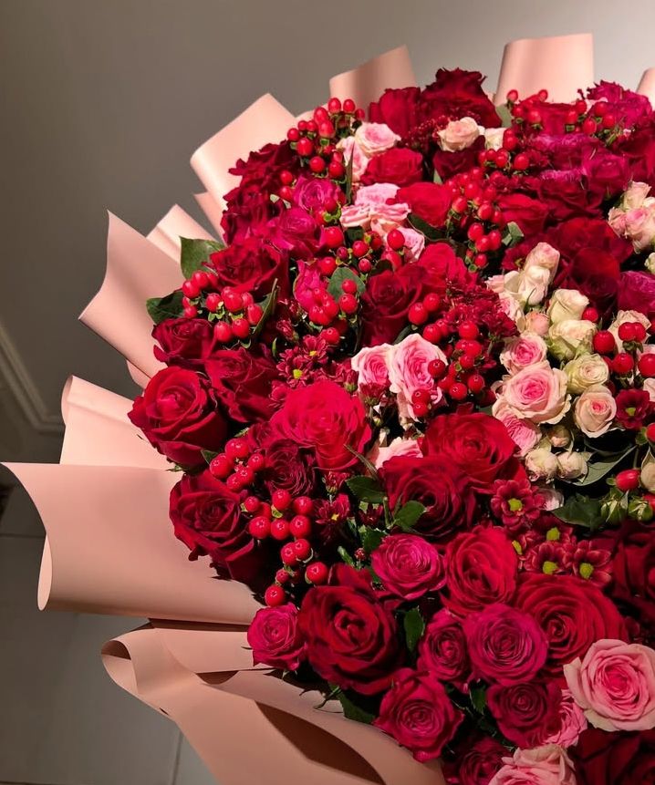 Bloomify tweet media