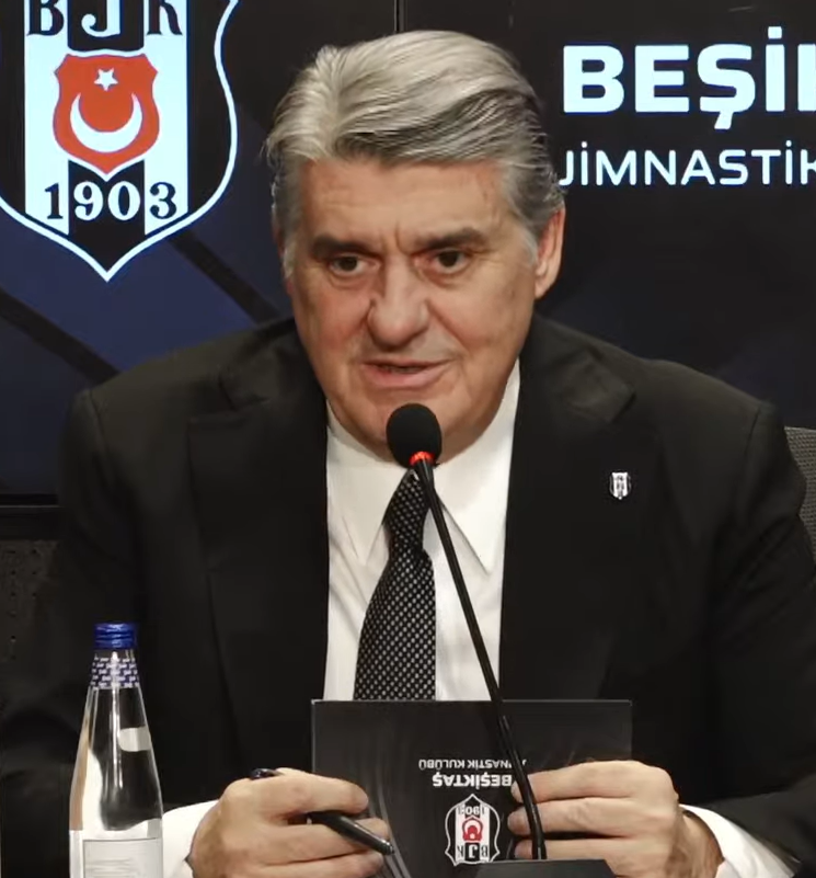 futbolarena's tweet photo. 🗣️ Serdal Adalı: "Rahmi Bey haricinde gidip kapısını çaldığımız kimse yok. Allah uzun ömür versin. Önümüzdeki hafta yine yanına gideceğim." https://t.co/o4gDBGICEv