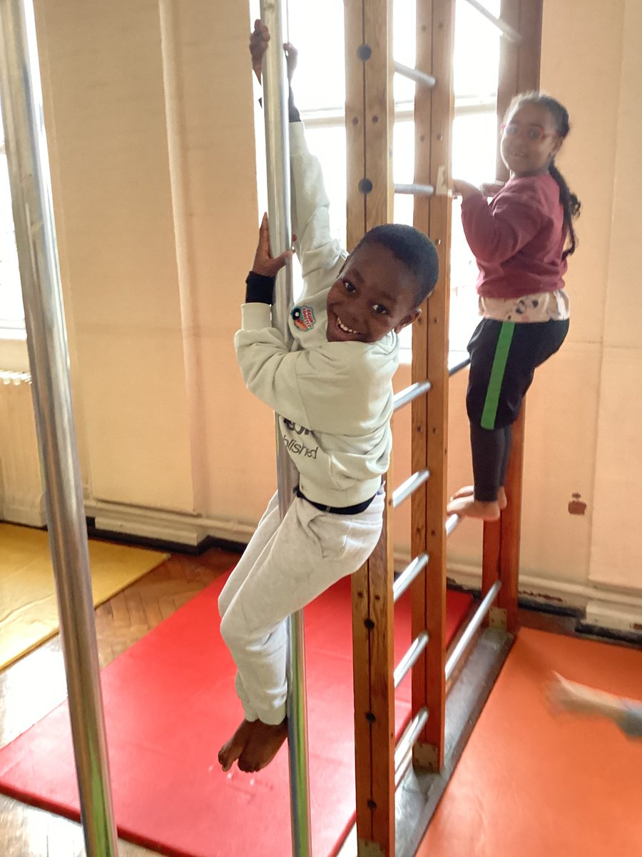 John Donne School tweet media