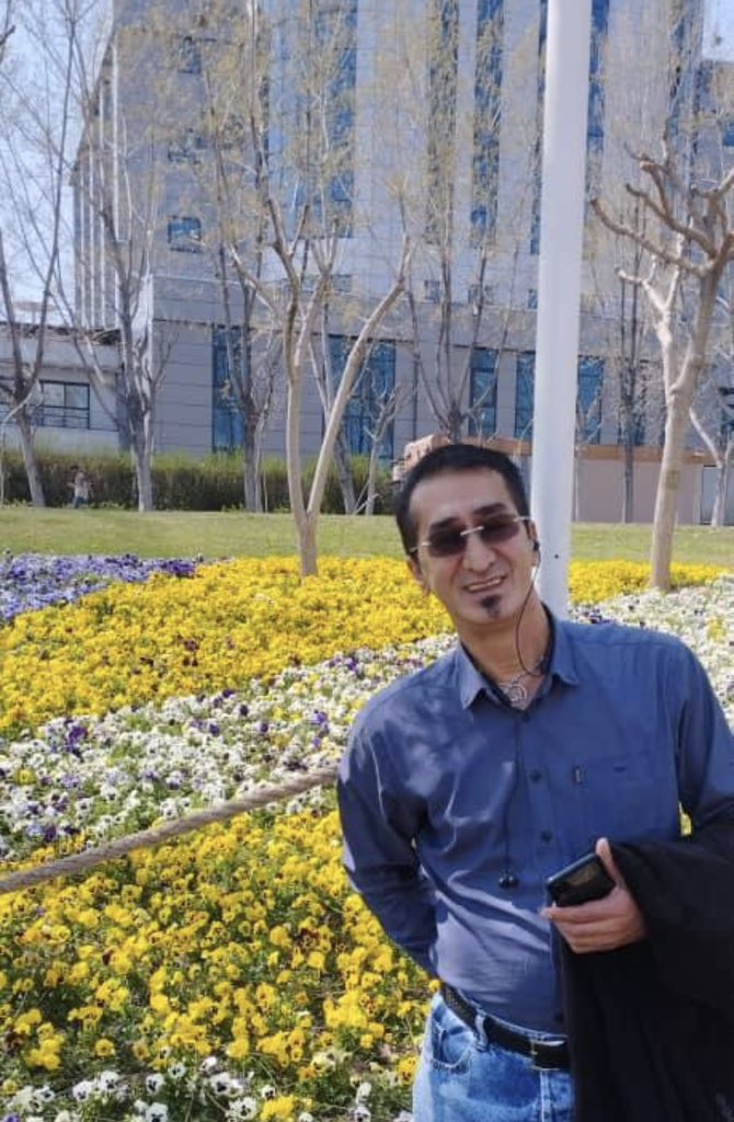 امید احمدی
#امید_احمدی 
ساکن سمنان
در خطر اعدام