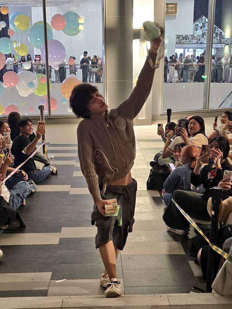 NoiKaoli's tweet photo. I will miss you again 🫠

OFFGUNBABII FAMSIGN 2026
#สนามอ่านเล่น2026xOffGun https://t.co/4ZuTA9utik