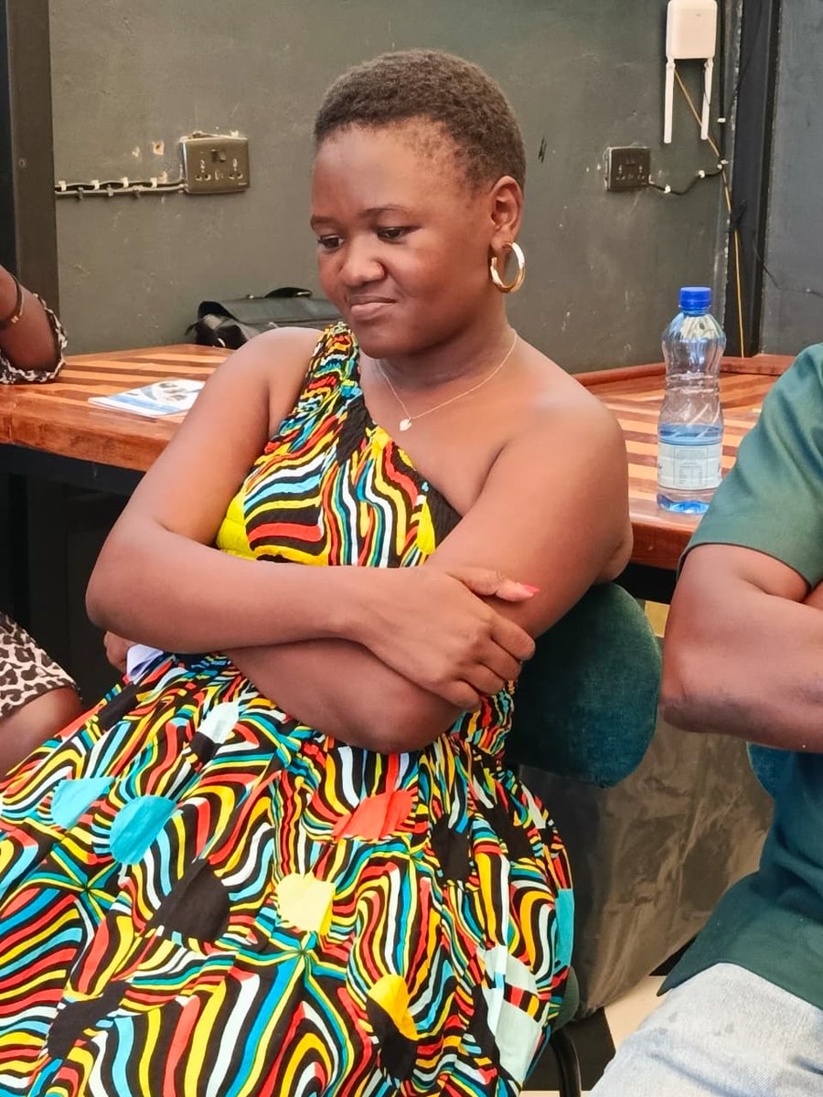 AnnetteDiana's tweet photo. #FeministCurriculumLaunch
#OrganizingThroughKnowledge
The curriculum is offered as a living document that belongs to the communities who use it, critique it, and
reshape it through practice.
@UhaiWetu @AmkeniC @social_wg @TambuaSJC https://t.co/vILNhiV34T