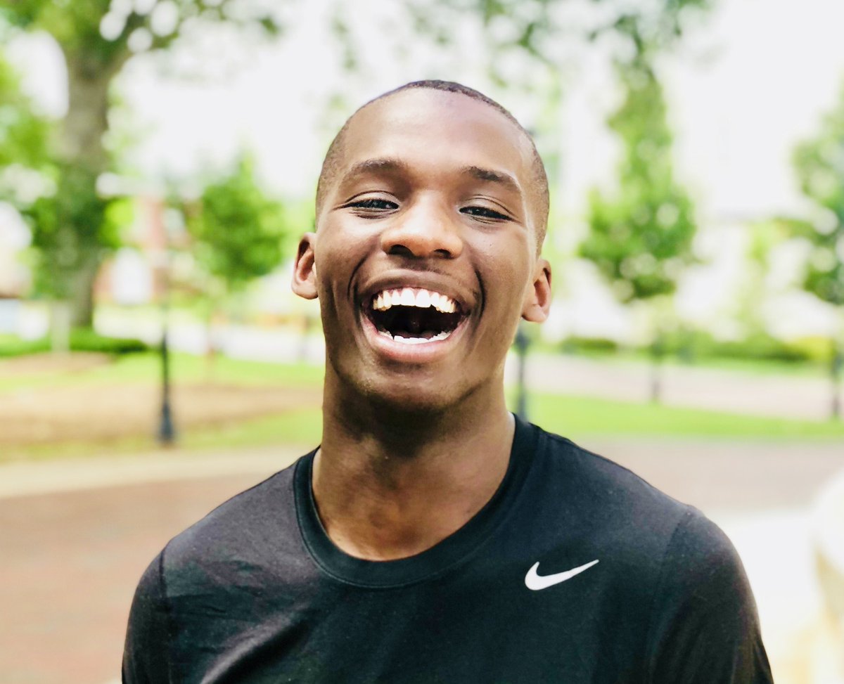 TheOmarvilous (@theomarvilous) on Twitter photo 