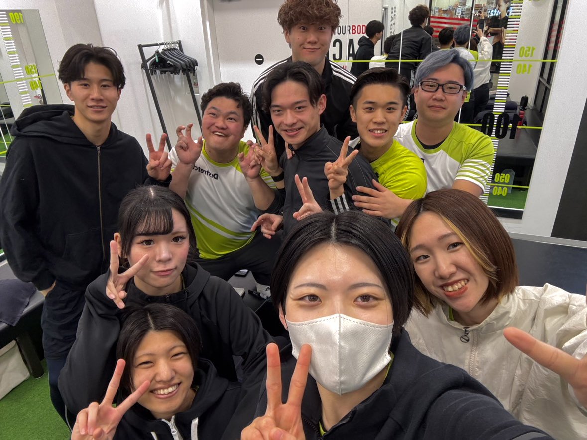 syojka1106's tweet photo. Oneteam📣✨ https://t.co/hq9UgwmOB0