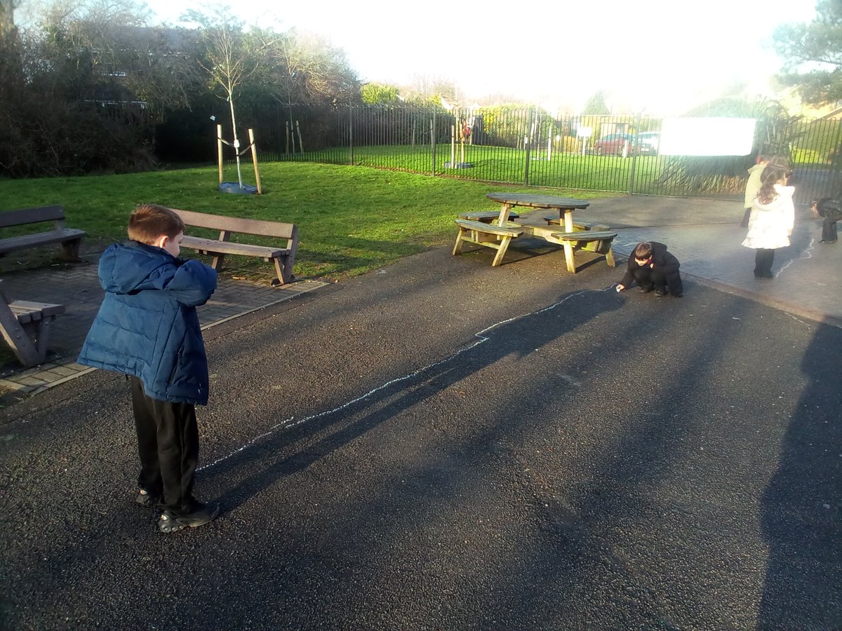 WBJYear3's tweet image. Y3 Science - investigating shadows - look how we've grown! @WBJJuniorSchool #wbjsscience