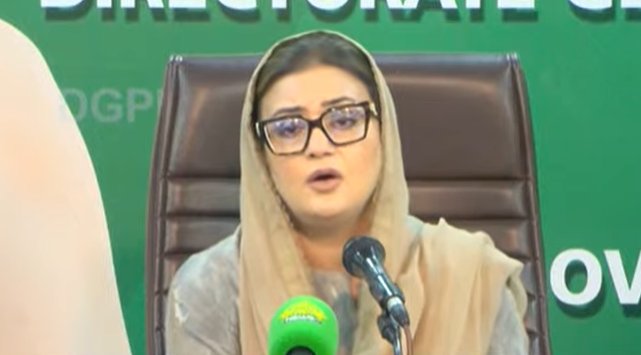 ehtshamkiani's tweet image. انتظامیہ نے (ماں بیٹی کے سیوریج لائن میں گرنے کے معاملے پر) غلطی چھپانے کے لئے غلط حقائق شئیر کیے، انتظامیہ جو بتا رہی تھی وہ مجھے شئیر کرنا پڑا، استعفیٰ کے لئے بھی تیار تھی لیکن وزیراعلیٰ کا حکم تھا کہ میری غلطی نہیں ہے، وزیراطلاعات پنجاب عظمیٰ بخاری