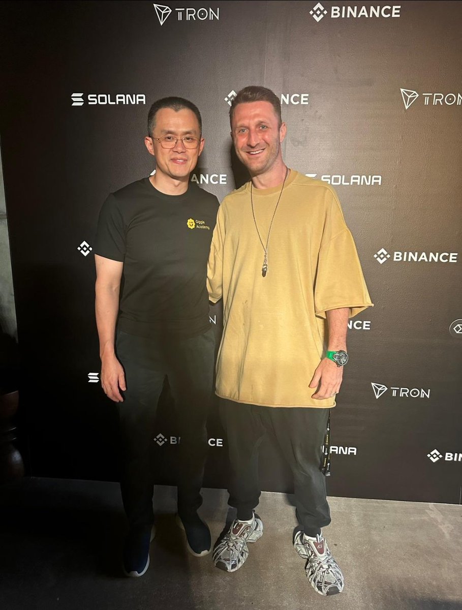 danishmini15625's tweet photo. When builders of the future stand together, the next revolution is inevitable.” 🚀
CryptoLeaders #Web3Future #BlockchainRevolution #CryptoCommunity #BuildersMindset
#Binance #Solana #Tron #Decentralization #FutureTech
#Web3Life #CryptoVision #Innovation #DigitalEconomy #OnChain https://t.co/durp2MJS8E