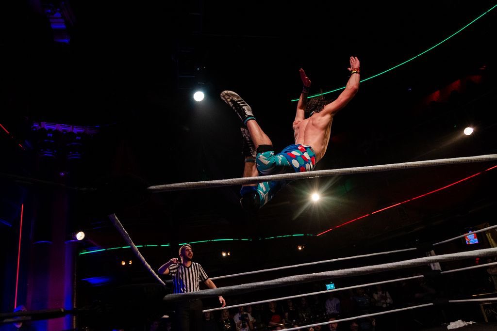 ChuckMambo's tweet image. Can’t WAIT to be back at @RiotCabaret THIS TUESDAY COMIN’ !!!!

#SUNSHINEMACHINERULES! 🌞🤖🤘

📸 @Y2jimbob