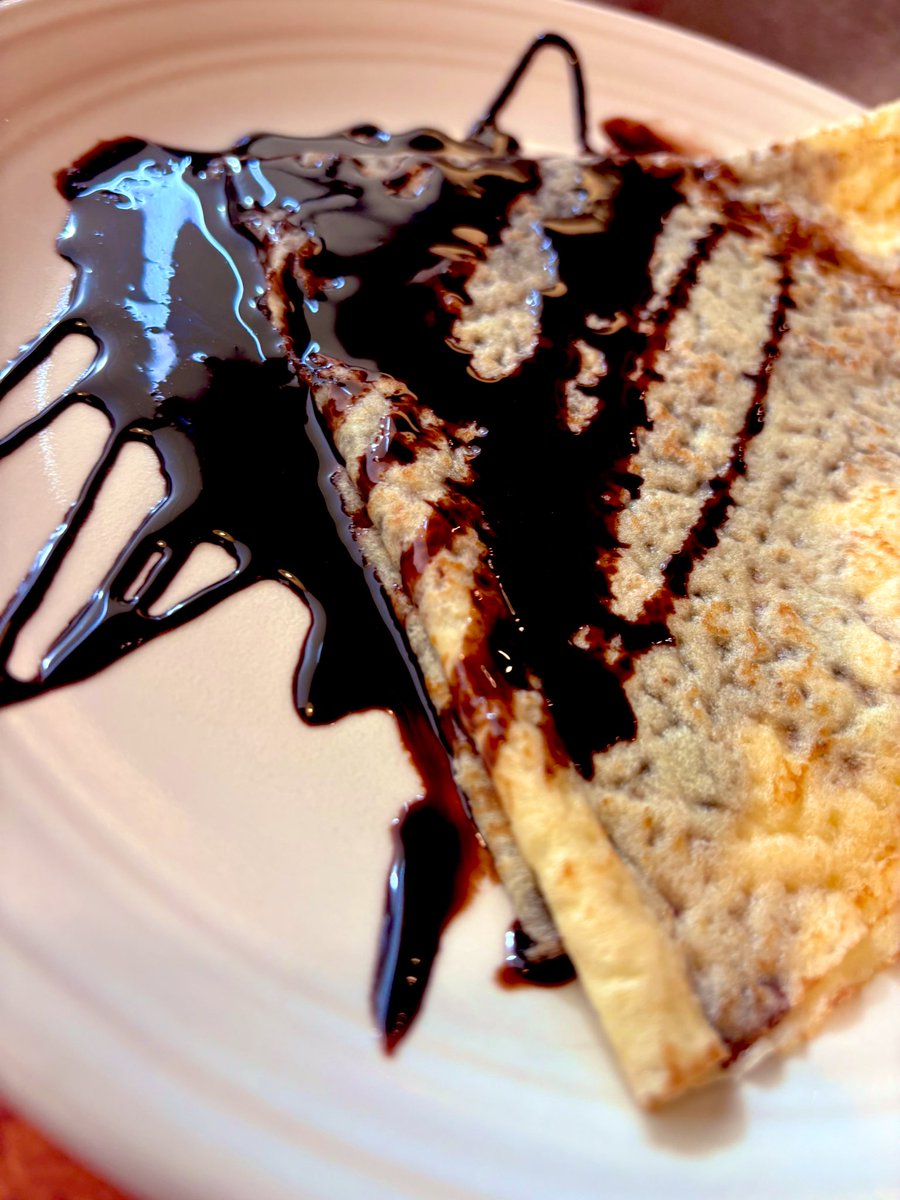 Tiene razón <a href="/walter_garcia_/">Walter Garcia Carro</a> que 14,95€ por un menú del día de este nivel con 1o, 2o, bebida y postre, hoy en día es muy difícil encontrar. 
Pero en el Foster’s Hollywood del Alisal siiiii 👏🏻