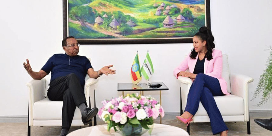 .<a href="/ethiotelecom/">Ethio telecom</a> and <a href="/somcableltd/">SOMCABLE Ltd</a>. are exploring #cross-border collaboration to expand #digital and telecom services, strengthen #international_connectivity, and advance Africa’s #digital_transformation agenda.

telecomreviewafrica.com/articles/telec…