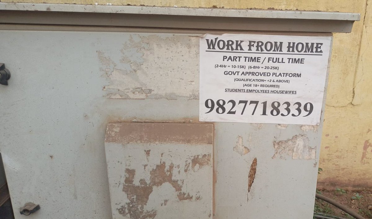 BSCL_BBSR's tweet photo. Kindly refrain from sticking bills or posters on BSCL's smart elements. Let’s keep our city clean, smart, and visually clutter free.
#SmartCityBhubaneswar #CleanCity #RespectPublicProperty https://t.co/JhsWME9YZs
