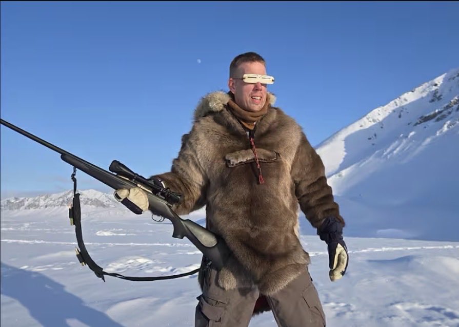 leaving my apartment to get coffee this weekend