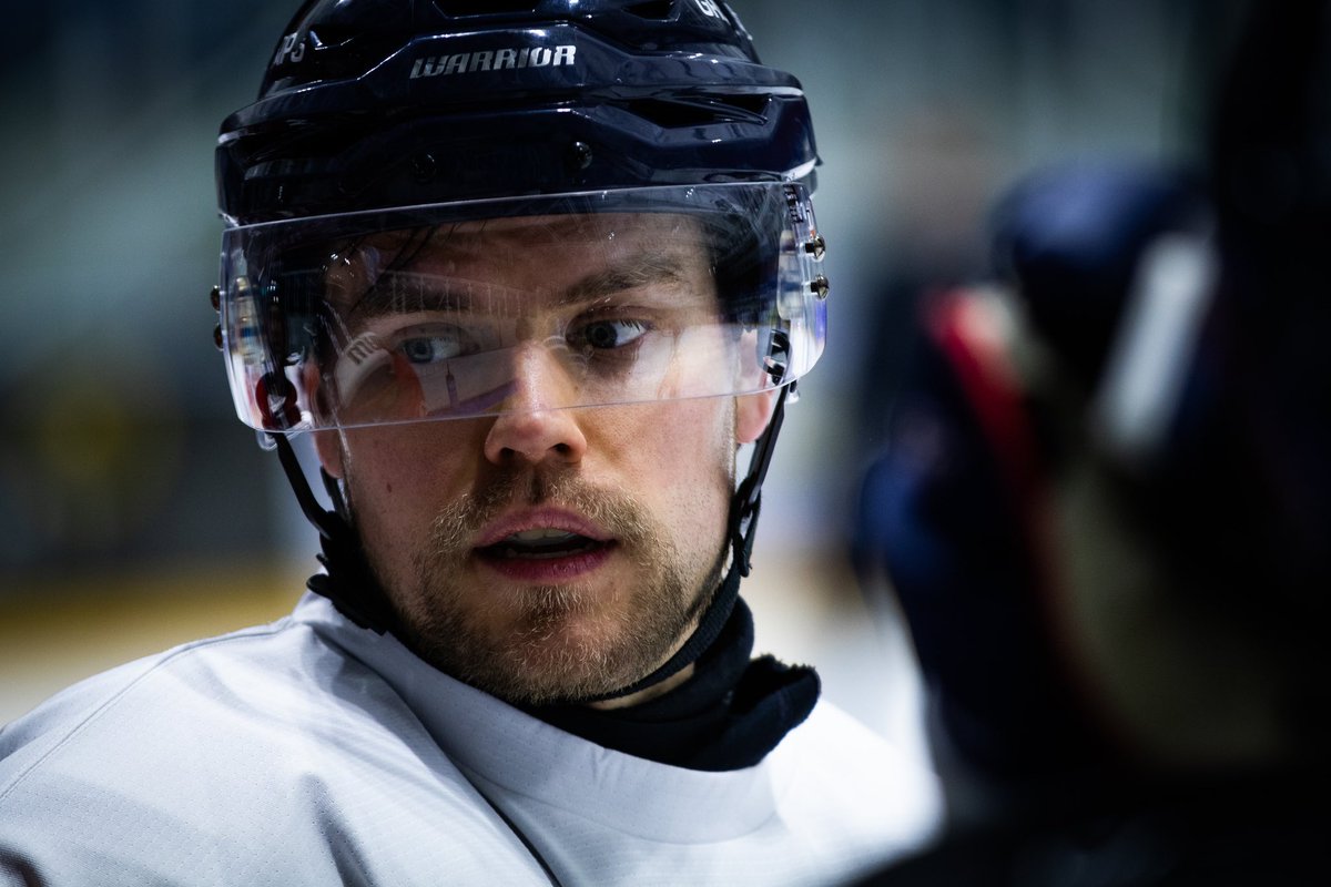DundeeStars's tweet photo. Dialled 🔒

#COYStars25 https://t.co/i1gnmT6Qb2