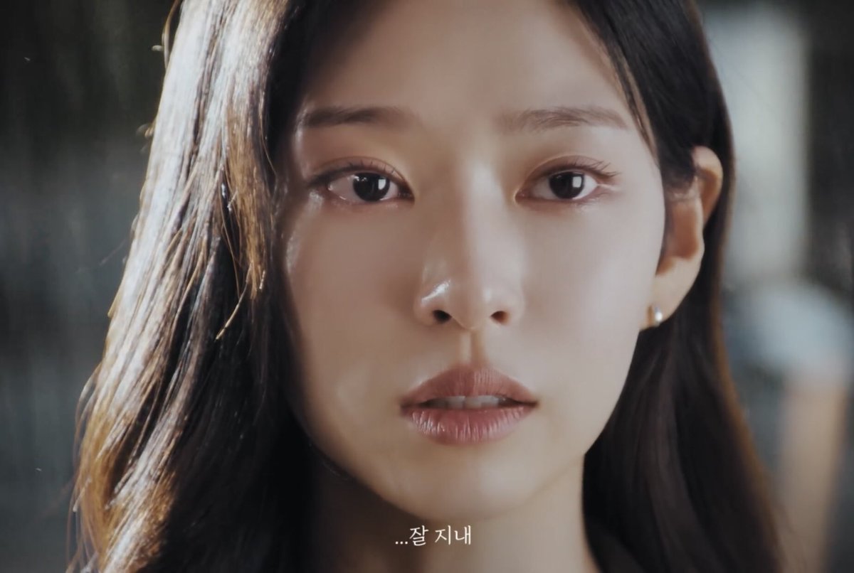 minjusrefuge's tweet image. girly make men cry.. 😧