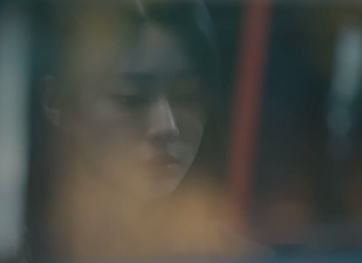 minjusrefuge's tweet image. girly make men cry.. 😧