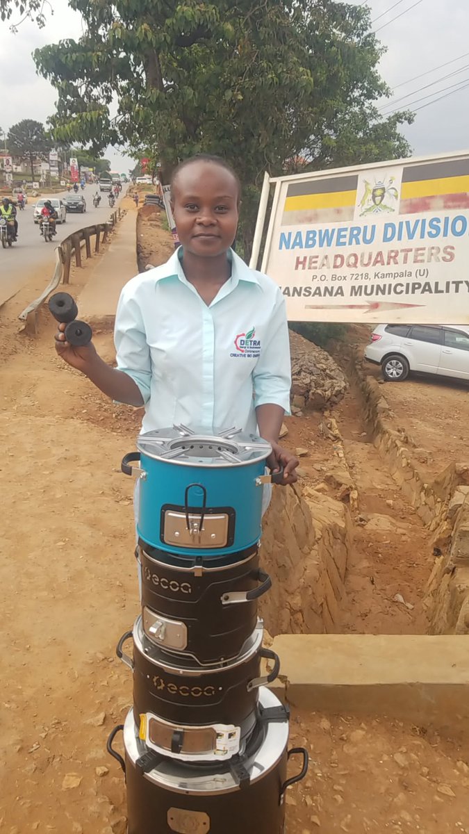 allen_namwase's tweet image. I am glad to share that it was today when I was give a chance by @DetraEnergy to share with Nabweru people, at Nabweru Division, on how #CleanCooking💡 technologies like #Briquettes &amp;amp; #ImprovedStoves can positively impact human lives✨ &amp;amp;  #Environment🌿 1/3