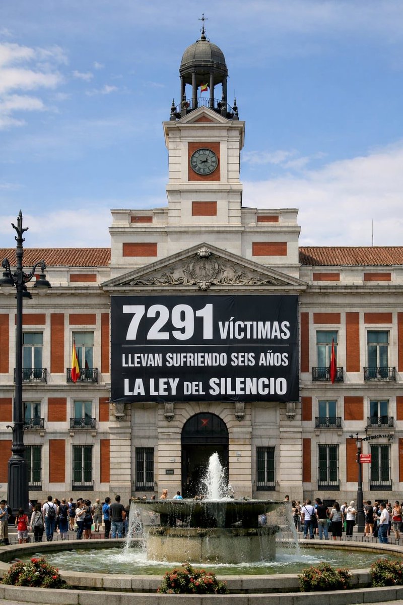 <a href="/AleJacintoUrang/">Alejandra Jacinto</a> <a href="/Mariaf522/">María Barba</a> Tenemos que verla sentada en un banquillo
6 años!!!! 6 años maltratando a las familias de las 7291
6 años donde el paraguas judicial la ha protegido.
Si de verdad existe eso q llaman justicia ; tiene que pagar
#NoIbanAMorirIgual
#Faltan7291